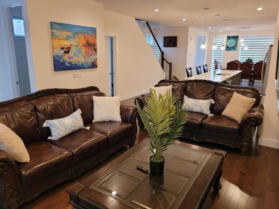 Cheerful 3bedroom With Free Garage Parking Hébergement de vacances
